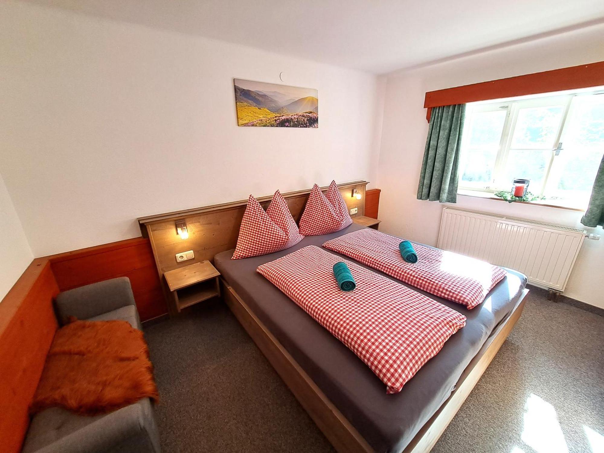 Moser Apartment *